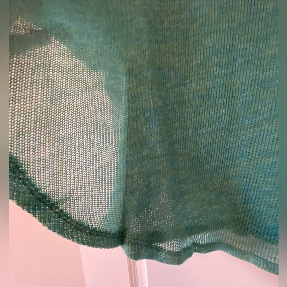 Sheer sweater crop top - Picture 5 of 8